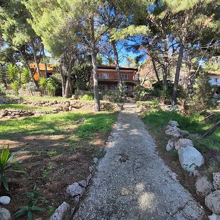 Zavala 8774b Apartment Jelsa (Hvar)